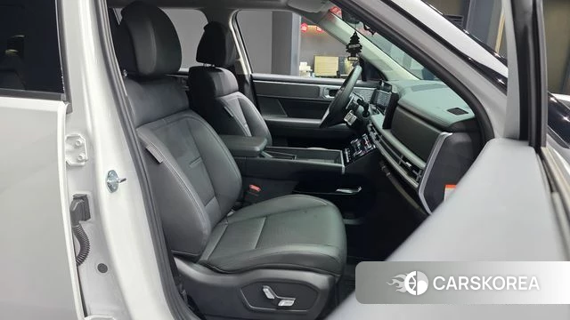 Hyundai Santa Fe (MX5) 2024 Белый из Кореи, фото 2