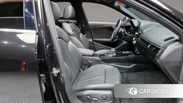 Audi A4 (B9) 2020 Черный из Кореи, фото 2