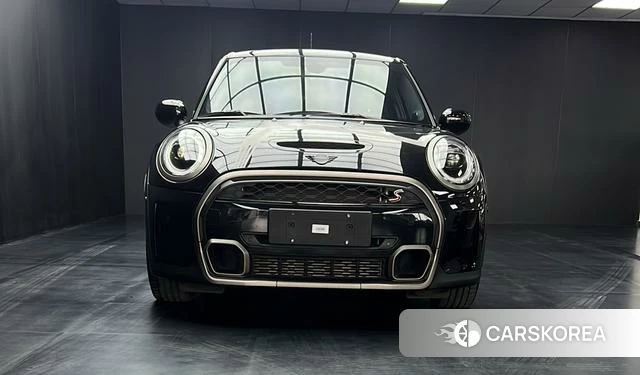 MINI MINI 2023 Черный из Китая, фото 2