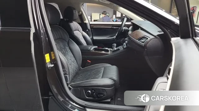 Genesis G90 2019 Черный из Кореи, фото 2