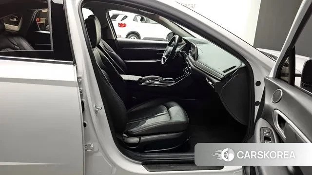 Hyundai Sonata (DN8) 2022 Белый из Кореи, фото 2