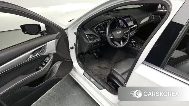 Cadillac CT5 2022 Белый из Кореи, фото 2