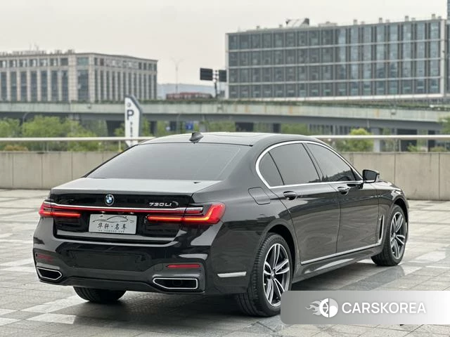 BMW 7 series 2021 Черный из Китая, фото 2