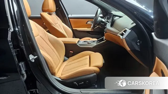 BMW 3 Series (G20) 2024 Черный из Кореи, фото 2