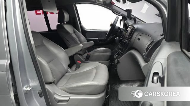 Hyundai The New Grand Starex 2019 Серебряный из Кореи, фото 2