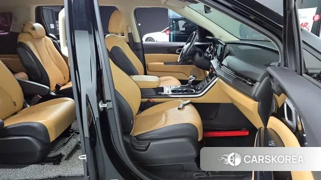 Kia Carnival 4th generation 2022 Черный из Кореи, фото 2