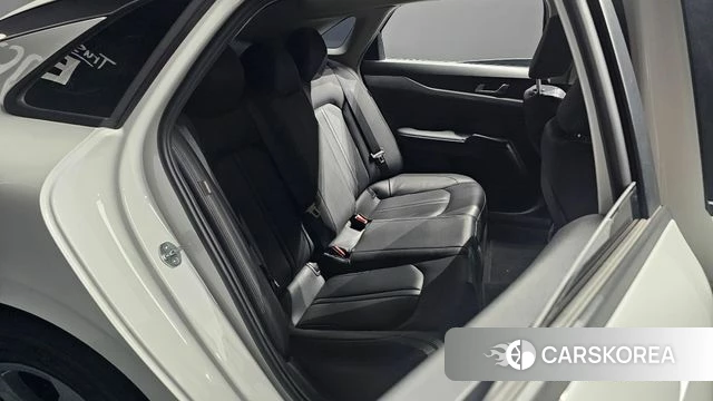 Kia K5 3rd generation 2021 Белый из Кореи, фото 2