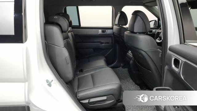 Hyundai Santa Fe (MX5) 2023 Белый из Кореи, фото 2