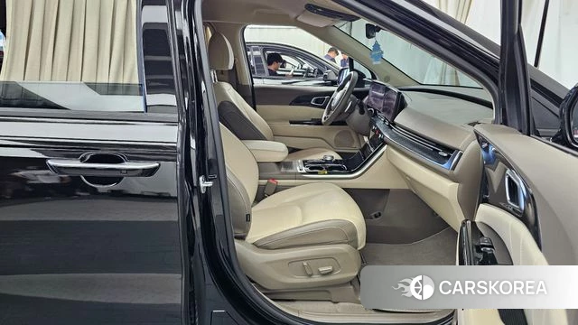 Kia Carnival 4th generation 2021 Черный из Кореи, фото 2
