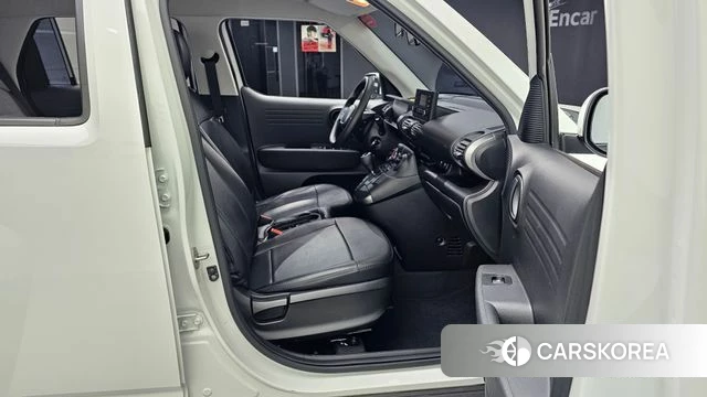Hyundai Casper 2023 Белый из Кореи, фото 2