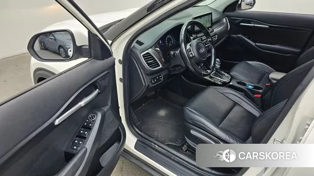 Kia Seltos 2020 Белый из Кореи, фото 2