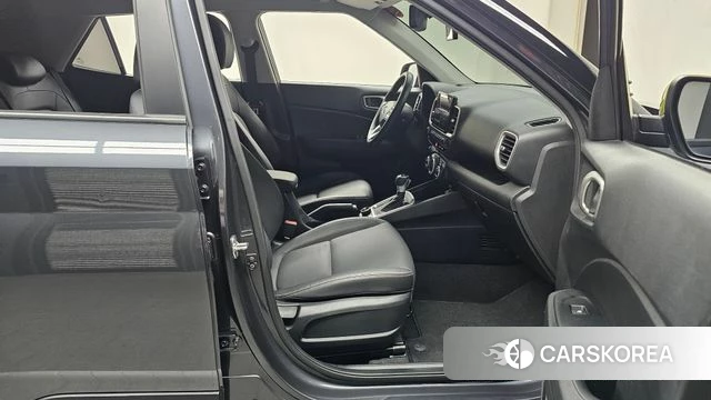 Hyundai Venue 2021 Серый из Кореи, фото 2