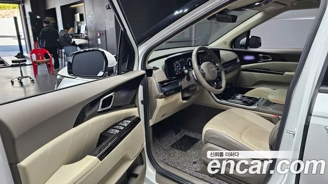 Kia Carnival 4th generation 2023 Белый из Кореи, фото 2