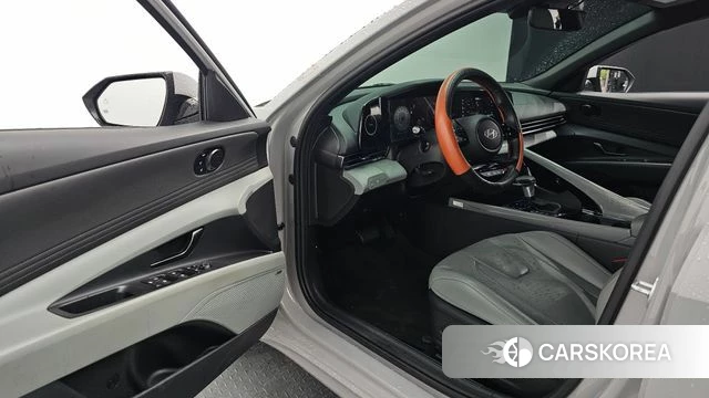 Hyundai The New Avante (CN7) 2023 Серебристо-серый из Кореи, фото 2