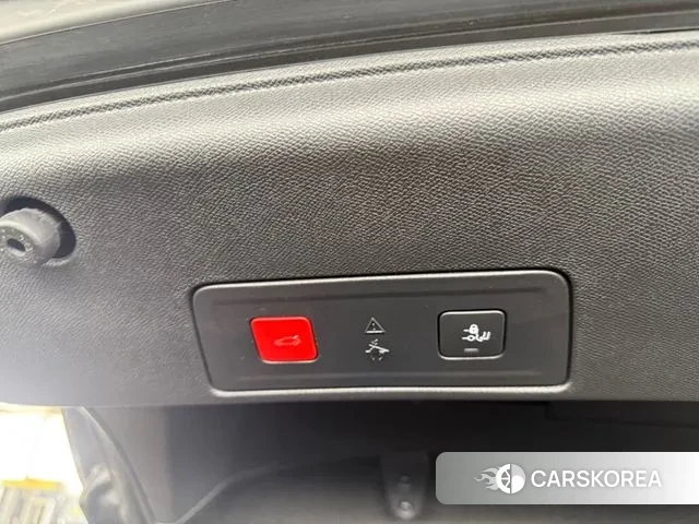 Peugeot 508 second Generation 2019 Красный из Кореи, фото 2
