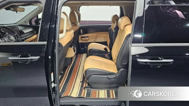 Kia Carnival 4th generation 2022 Черный из Кореи, фото 2