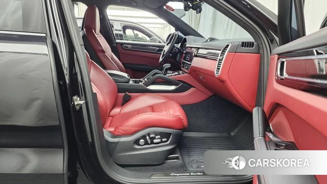 Porsche Cayenne (PO536) 2020 Черный из Кореи, фото 2