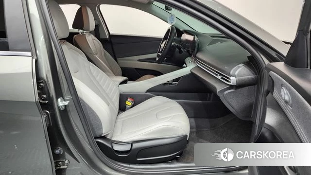 Hyundai Avante Hybrid (CN7) 2021 Серый из Кореи, фото 2