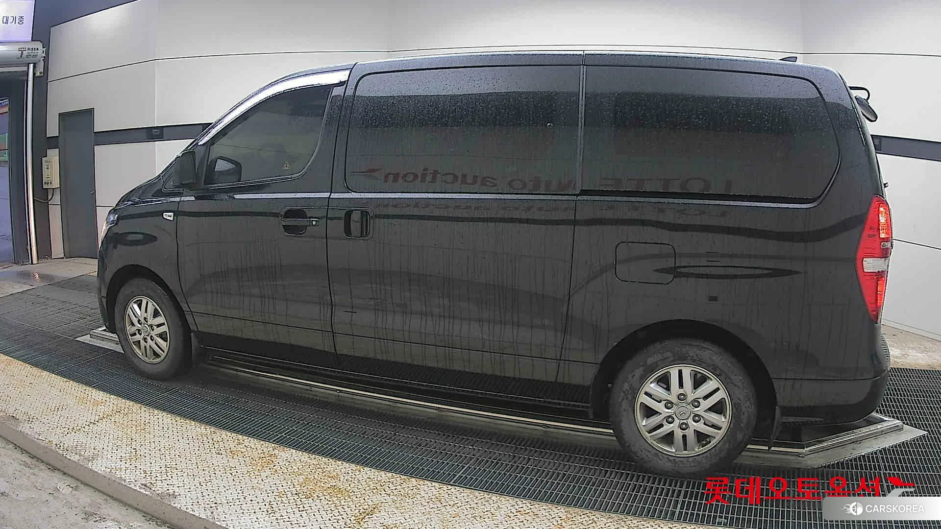 Hyundai Grand Starex 2021 Черный из Кореи, фото 2