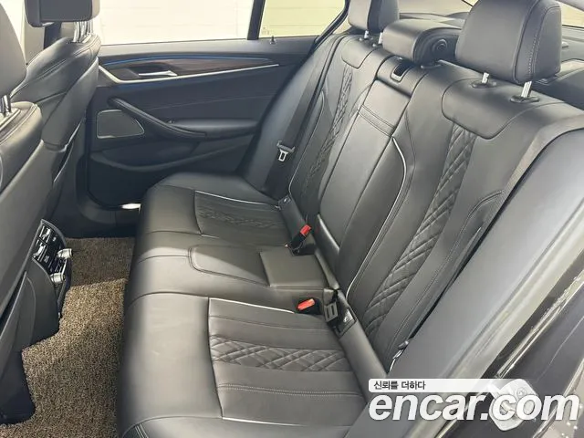 BMW 5 Series (G30) id 2719886 из Кореи 2