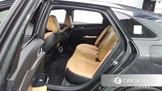 Kia K5 3rd generation 2022 Серый из Кореи, фото 2