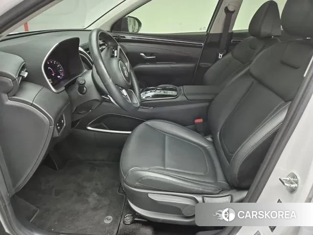 Hyundai Tucson (NX4) 2022 Белый из Кореи, фото 2