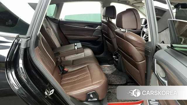 BMW 6 Series GT (G32) 2023 Черный из Кореи, фото 2