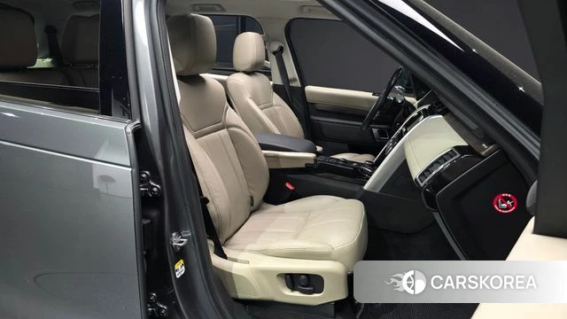 Land Rover Discovery 5 2018 Серый из Кореи, фото 2