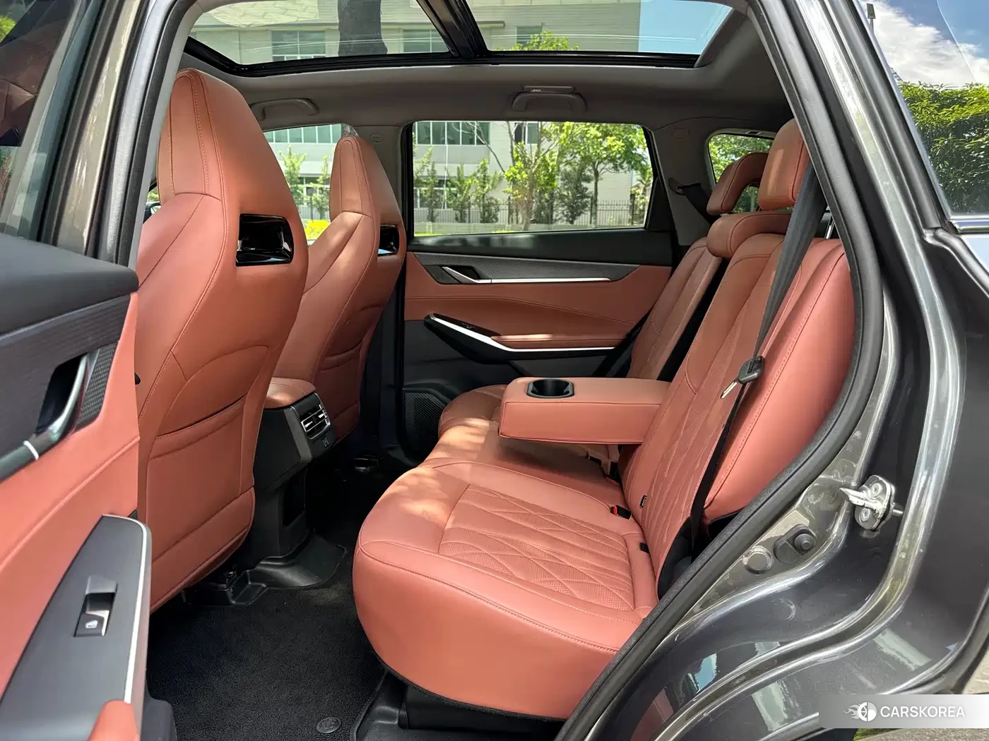 Chang'an CS75PLUS 2025 Silver/gray из Китая, фото 2