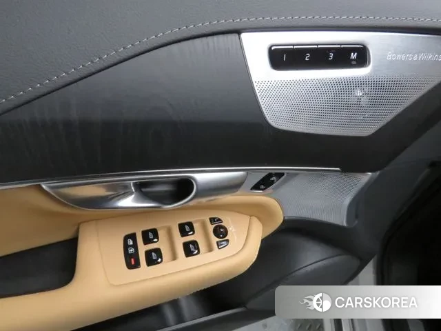 Volvo XC90 second Generation 2024 Серый из Кореи, фото 2