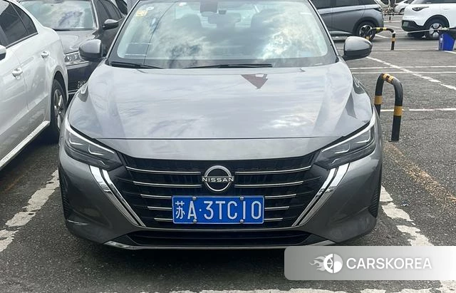 Nissan Xuan Yi 2024 Серебристо-серый из Китая, фото 2
