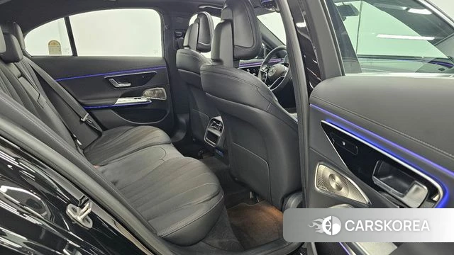 Mercedes-Benz E-Class W214 2025 Черный из Кореи, фото 2