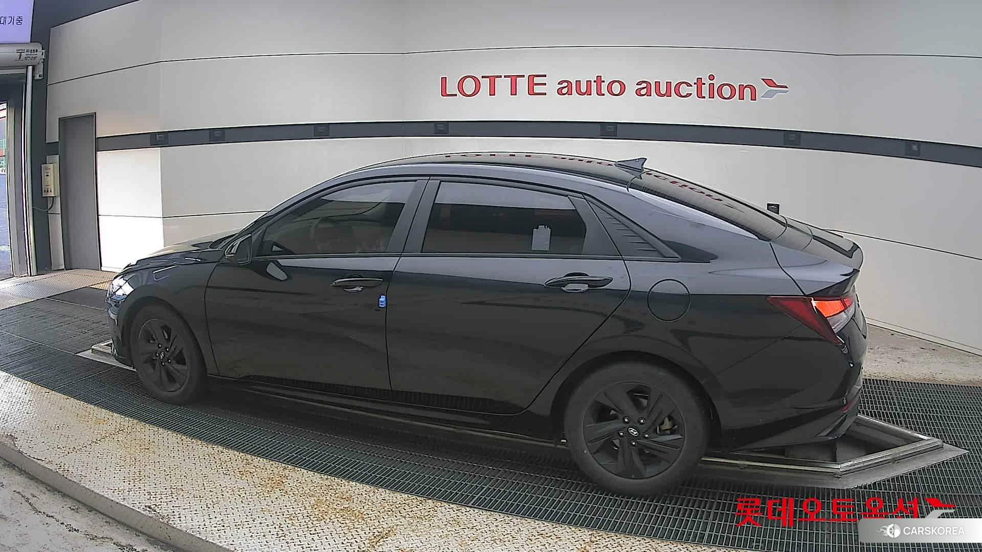 Hyundai Avante 2023 Phantom Black Pearl из Кореи, фото 2