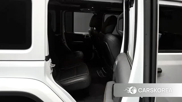 Jeep Wrangler (JL) 2025 Белый из Кореи, фото 2