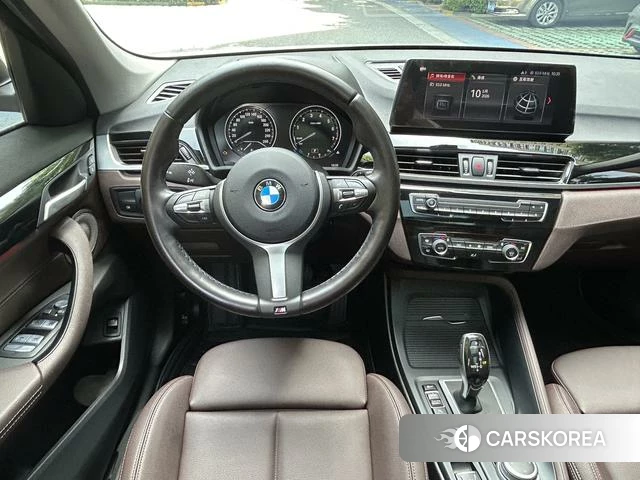 BMW X1 2022 Белый из Китая, фото 2