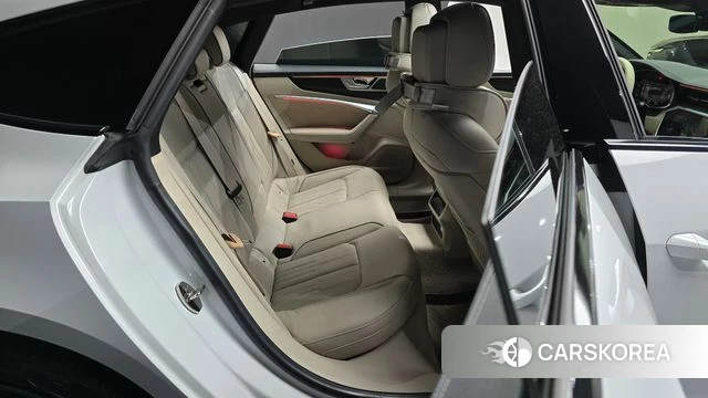 Audi A7 (4K) 2020 Белый из Кореи, фото 2