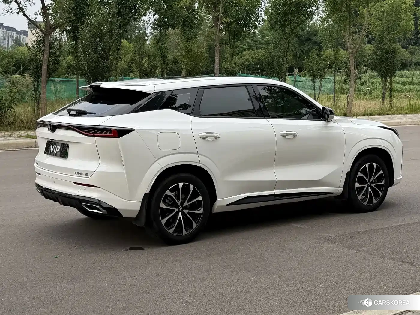 Chang'an UNI-Z New Energy 2025 Белый из Китая, фото 2