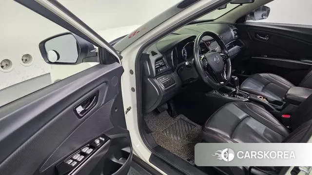Ssangyong Tivoli Air 2018 Белый из Кореи, фото 2