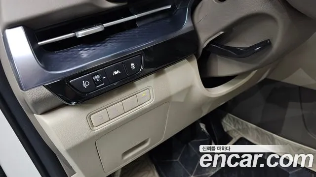 Kia Carnival 4th generation 2023 Белый из Кореи, фото 2