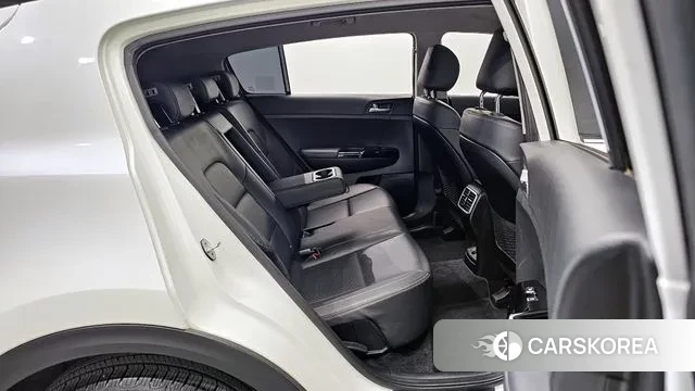 Kia Sportage 4th Generation 2018 Белый из Кореи, фото 2