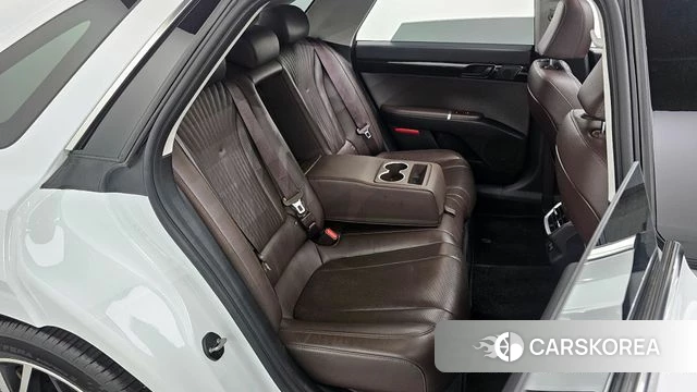Hyundai Grandeur (GN7) 2023 Белый из Кореи, фото 2