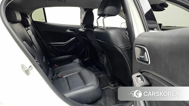 Mercedes-Benz GLA-Class X156 2019 Белый из Кореи, фото 2