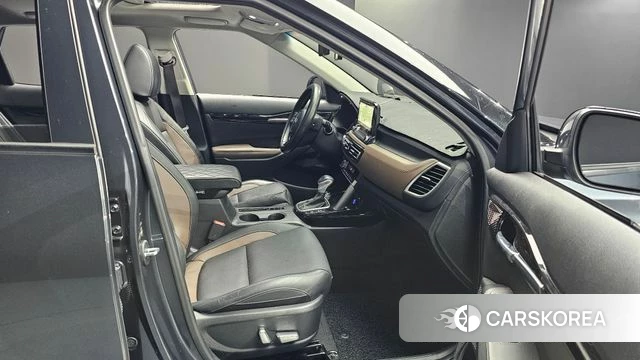 Kia Seltos 2019 Серый из Кореи, фото 2