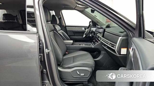 Hyundai Santa Fe (MX5) 2024 Серый из Кореи, фото 2