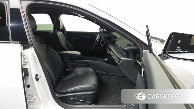 Hyundai Grandeur (GN7) 2022 Белый из Кореи, фото 2