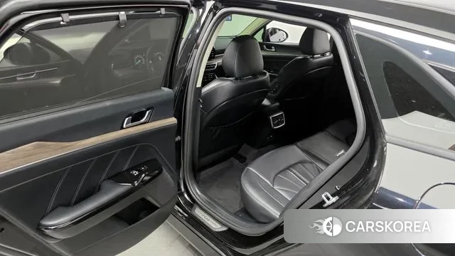 Kia K5 Hybrid 3rd Generation 2022 Черный из Кореи, фото 2