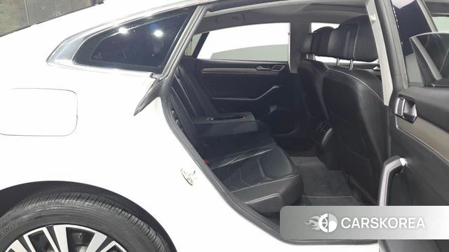 Volkswagen Arteon 2019 Белый из Кореи, фото 2