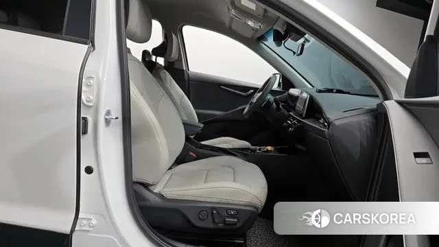 Kia Di Ol Nu Niro 2022 Белый из Кореи, фото 2