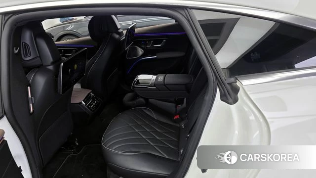 Mercedes-Benz EQS V297 2023 Белый из Кореи, фото 2