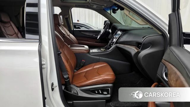 Cadillac Escalade 2018 Белый из Кореи, фото 2